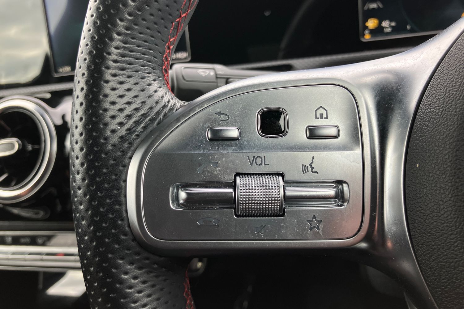 Used Mercedes-Benz A-Class 2021 for sale - 76218589: Photo 11