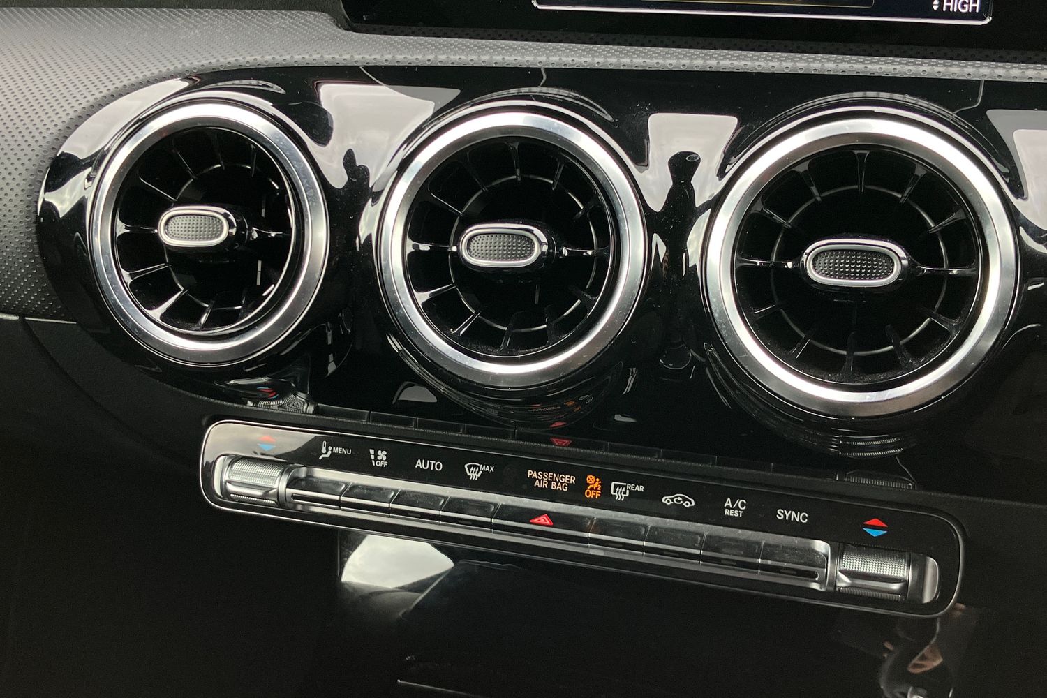 Used Mercedes-Benz A-Class 2021 for sale - 76218589: Photo 9