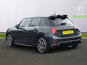Used MINI Cooper 2024 for sale - 76429216: Photo