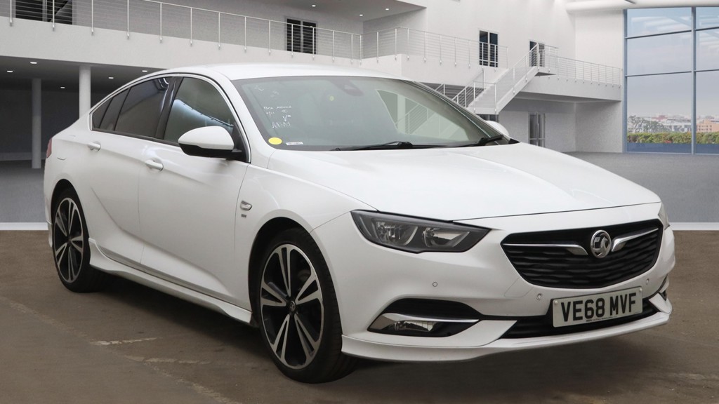 Used Vauxhall Insignia 2019 for sale - 76929293: Photo 1