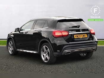 Used Mercedes-Benz GLA 2020 for sale - 77680050: Photo