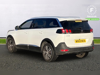 Used Peugeot 5008 2018 for sale - 76955508: Photo