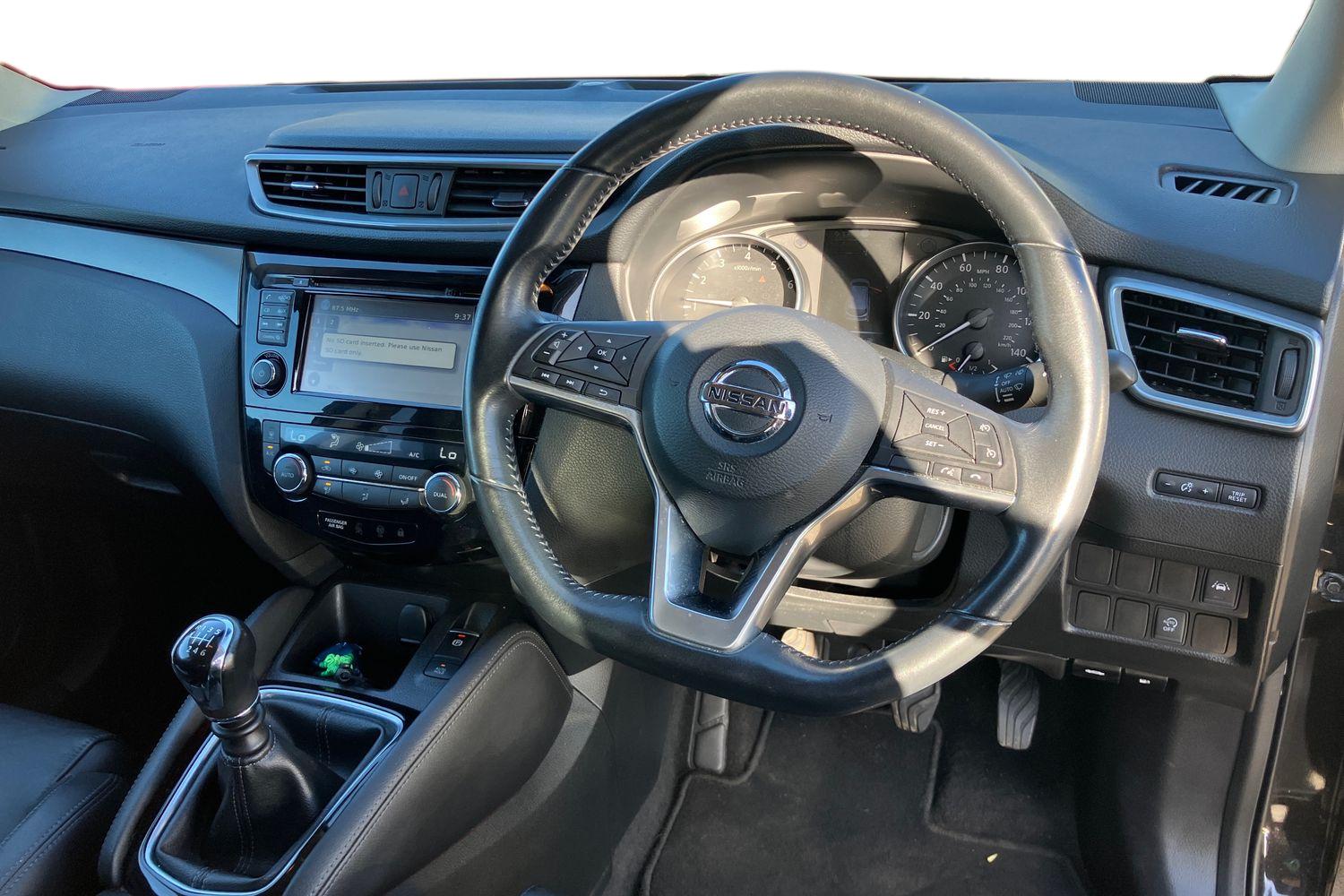 Used Nissan Qashqai 2017 for sale - 76047374: Photo 3