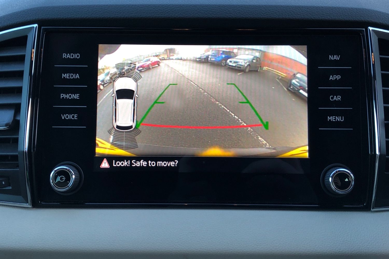 Used Skoda Karoq 2019 for sale - 77000635: Photo 12