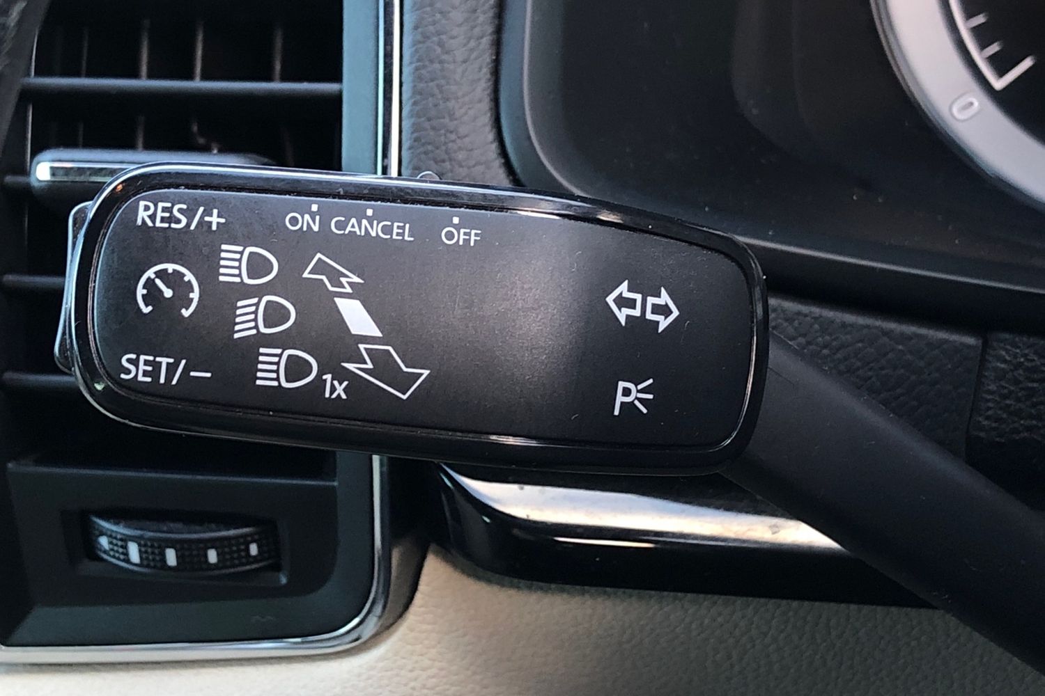 Used Skoda Karoq 2019 for sale - 77000635: Photo 6