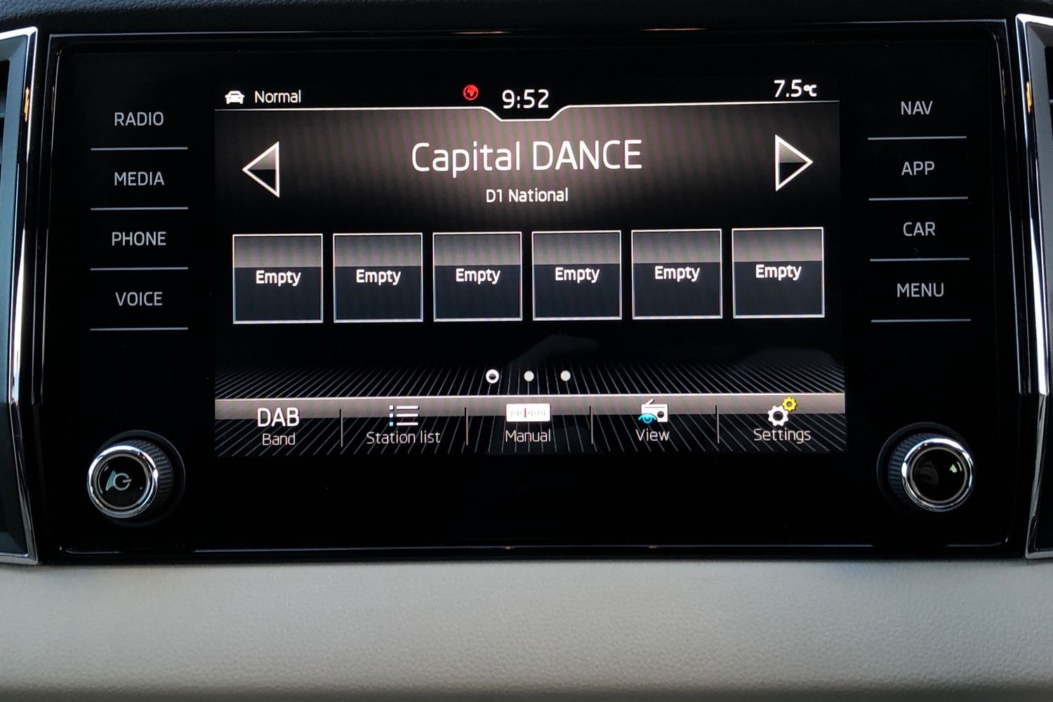 Used Skoda Karoq 2019 for sale - 77000635: Photo 8