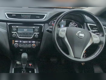 Used Nissan X-Trail 2017 for sale - 77341031: Photo