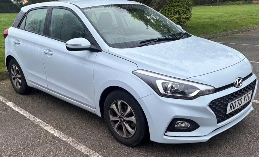Used Hyundai i20 2020 for sale - 77649454: Photo 1