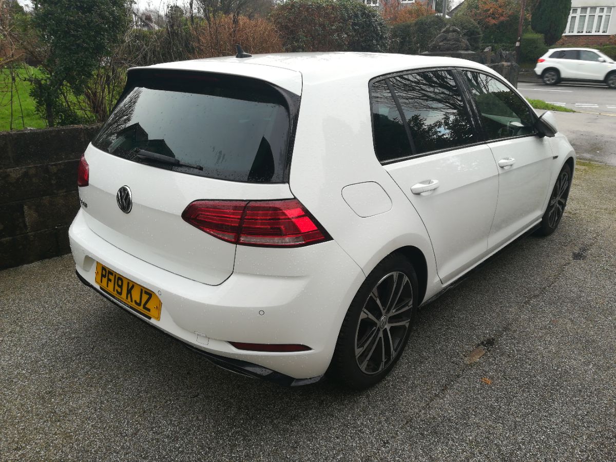 Used Volkswagen Golf 2019 for sale - 76820045: Photo 3
