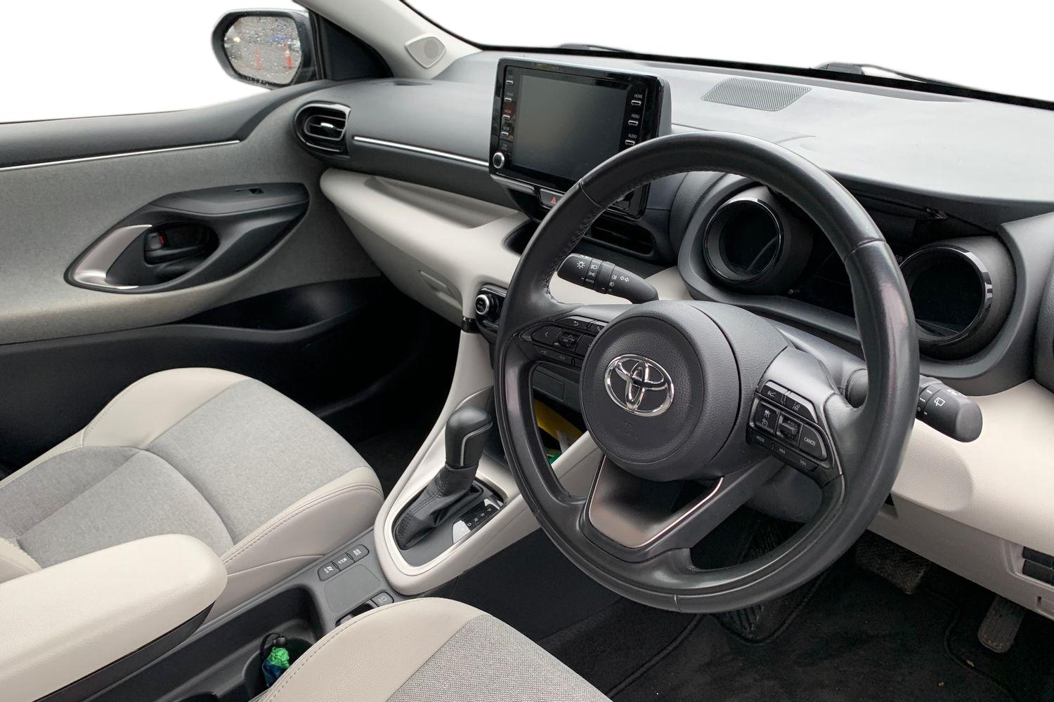 Used Toyota Yaris 2020 for sale - 77546474: Photo 3