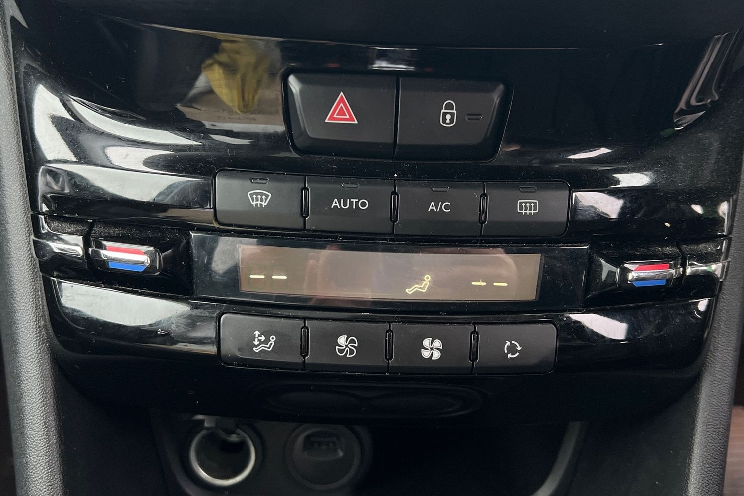 Used Peugeot 2008 2019 for sale - 77742329: Photo 9