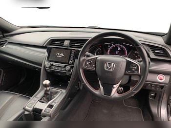 Used Honda Civic 2020 for sale - 76274811: Photo 3
