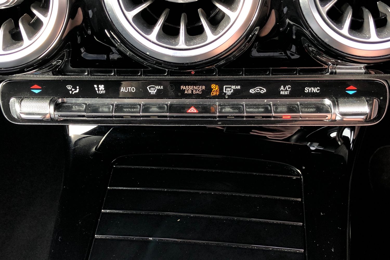 Used Mercedes-Benz A-Class 2019 for sale - 75999558: Photo 11