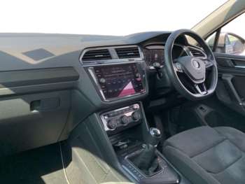 Used Volkswagen Tiguan 2017 for sale - 74854732: Photo