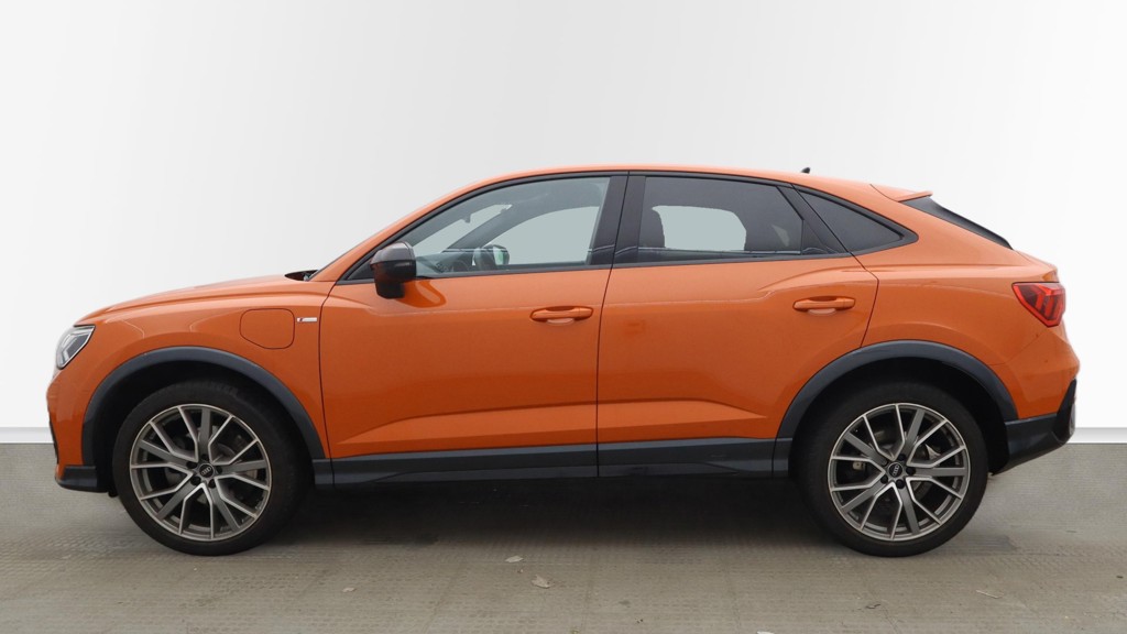 Used Audi Q3 2024 for sale - 77282246: Photo 1