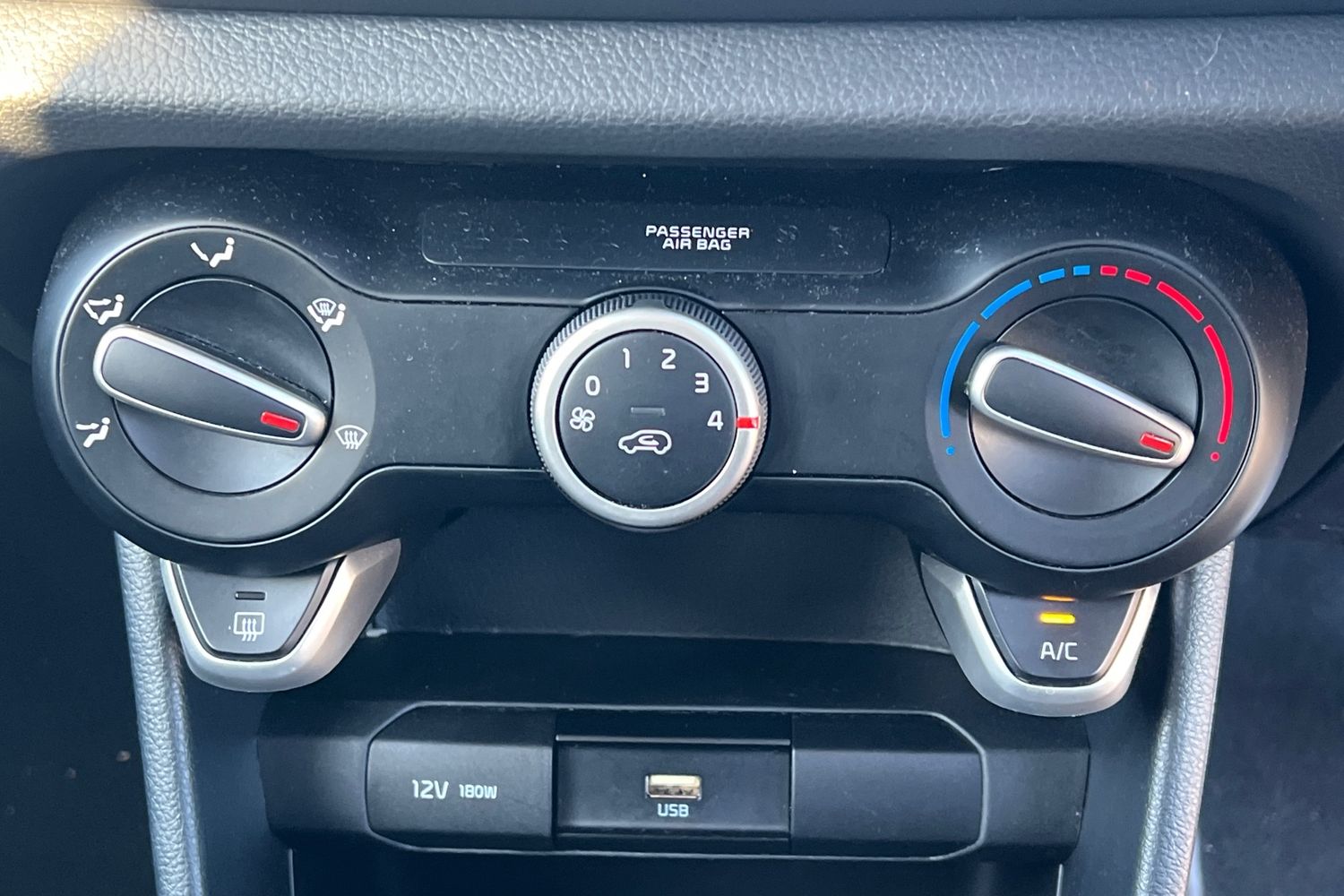 Used Kia Picanto 2022 for sale - 77399700: Photo 9