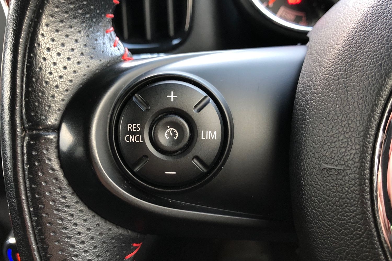 Used MINI Countryman 2018 for sale - 76783064: Photo 6