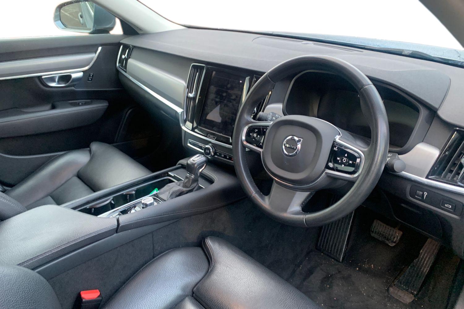 Used Volvo S90 2019 for sale - 76334439: Photo 3