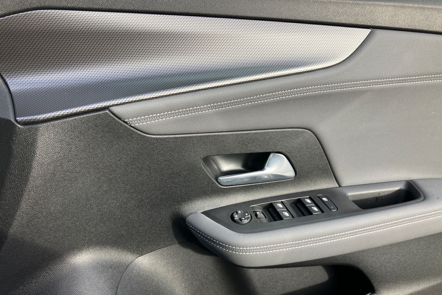 Used Vauxhall Mokka 2024 for sale - 76732475: Photo 21