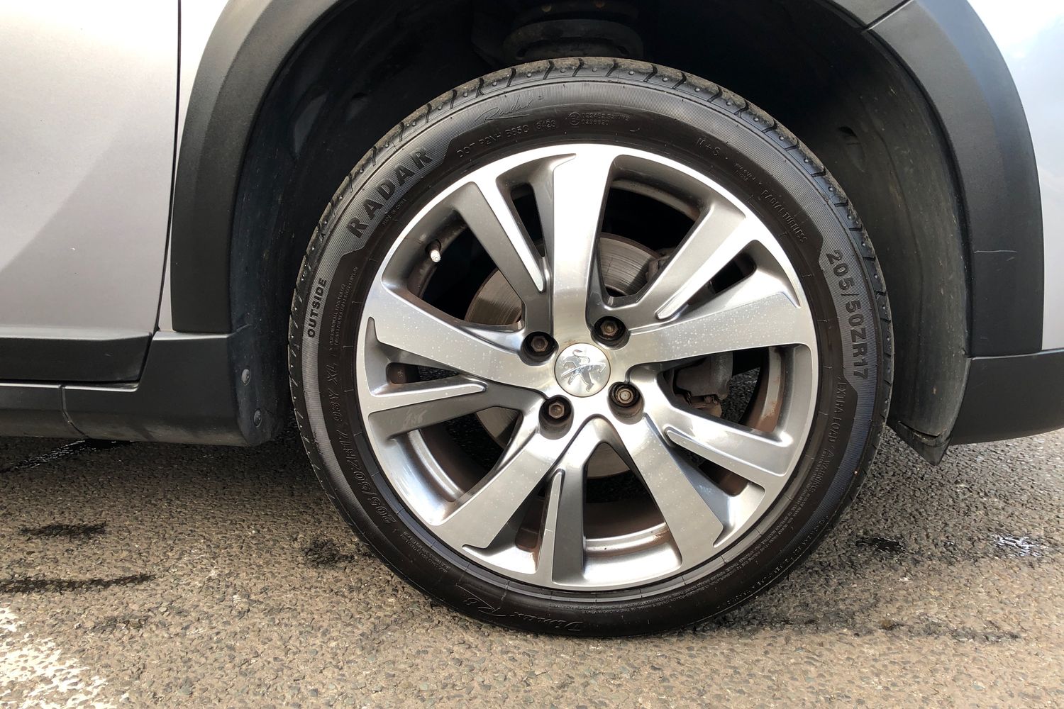 Used Peugeot 2008 2019 for sale - 75871801: Photo 13