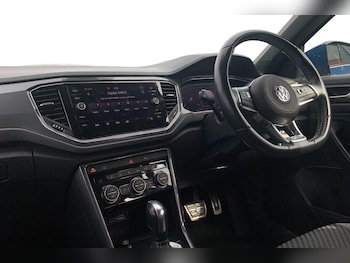 Used Volkswagen T-Roc 2019 for sale - 76249513: Photo 4