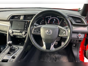 Used Honda Civic 2019 for sale - 76323993: Photo
