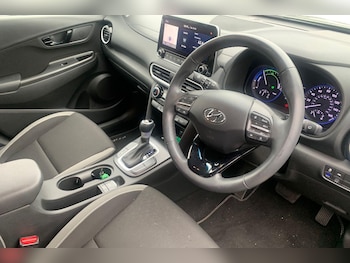 Used Hyundai KONA 2021 for sale - 76257081: Photo 3
