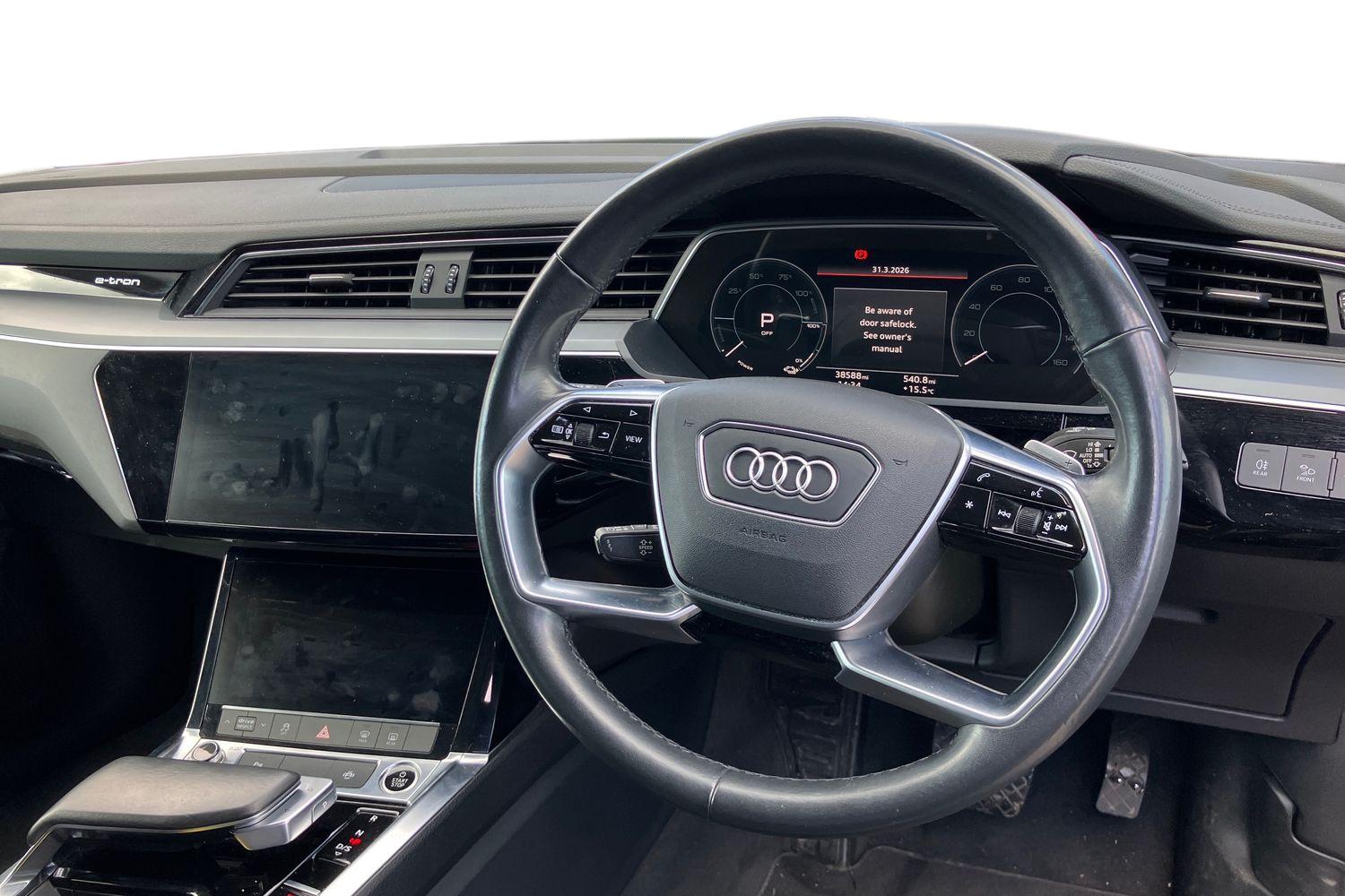 Used Audi e-tron 2021 for sale - 78069947: Photo 3