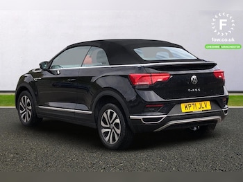 Used Volkswagen T-Roc 2021 for sale - 75717588: Photo