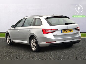 Used Skoda Superb 2016 for sale - 77249636: Photo