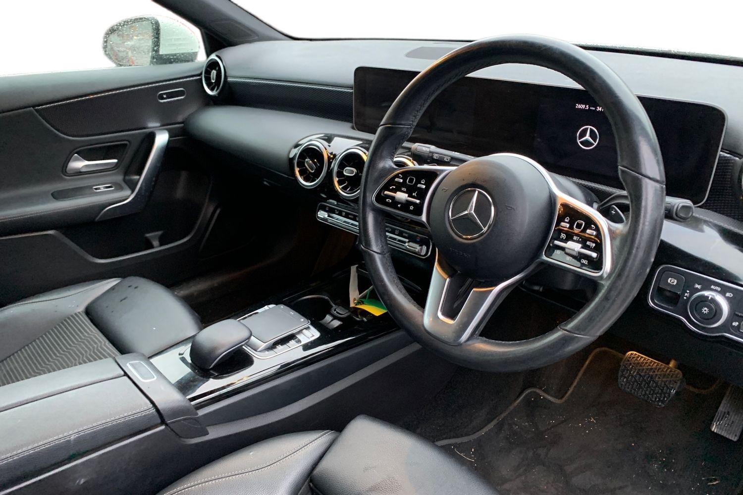 Used Mercedes-Benz A-Class 2019 for sale - 76968122: Photo 3