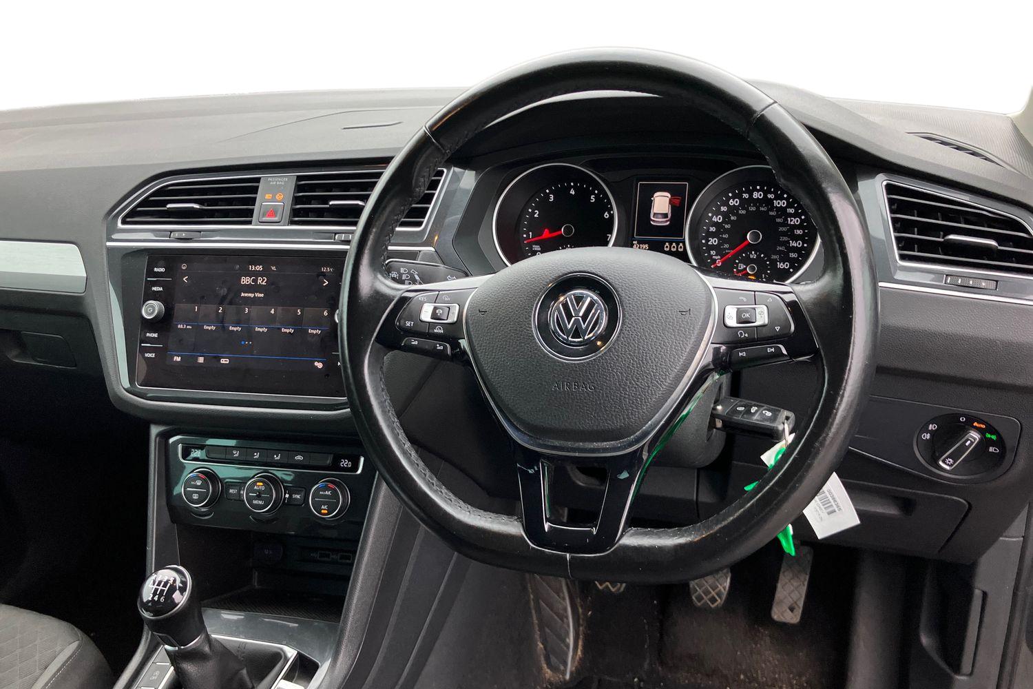 Used Volkswagen Tiguan 2018 for sale - 76553517: Photo 3