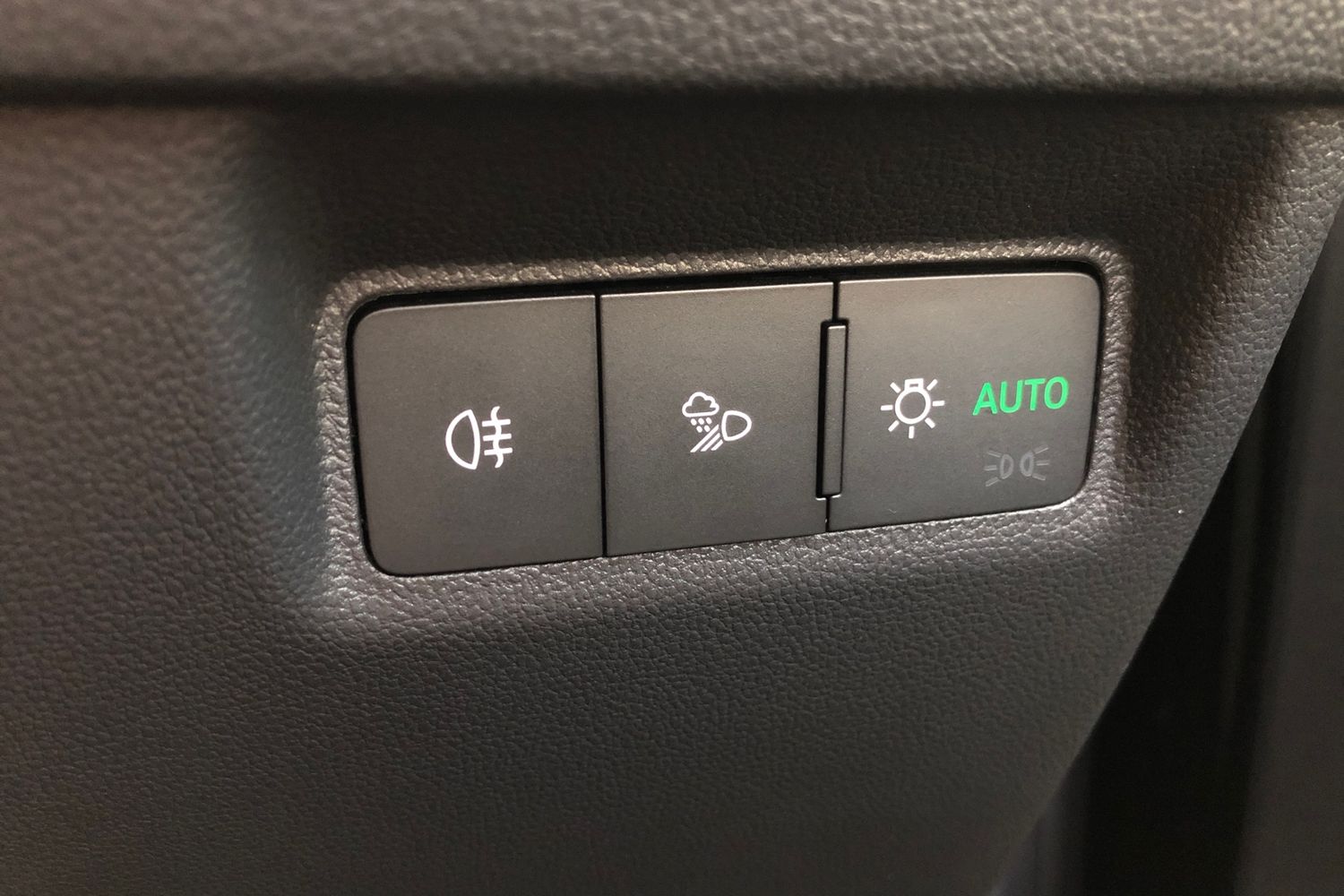 Used Skoda Enyaq 2024 for sale - 76334471: Photo 14