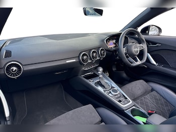 Used Audi TT 2022 for sale - 76115122: Photo