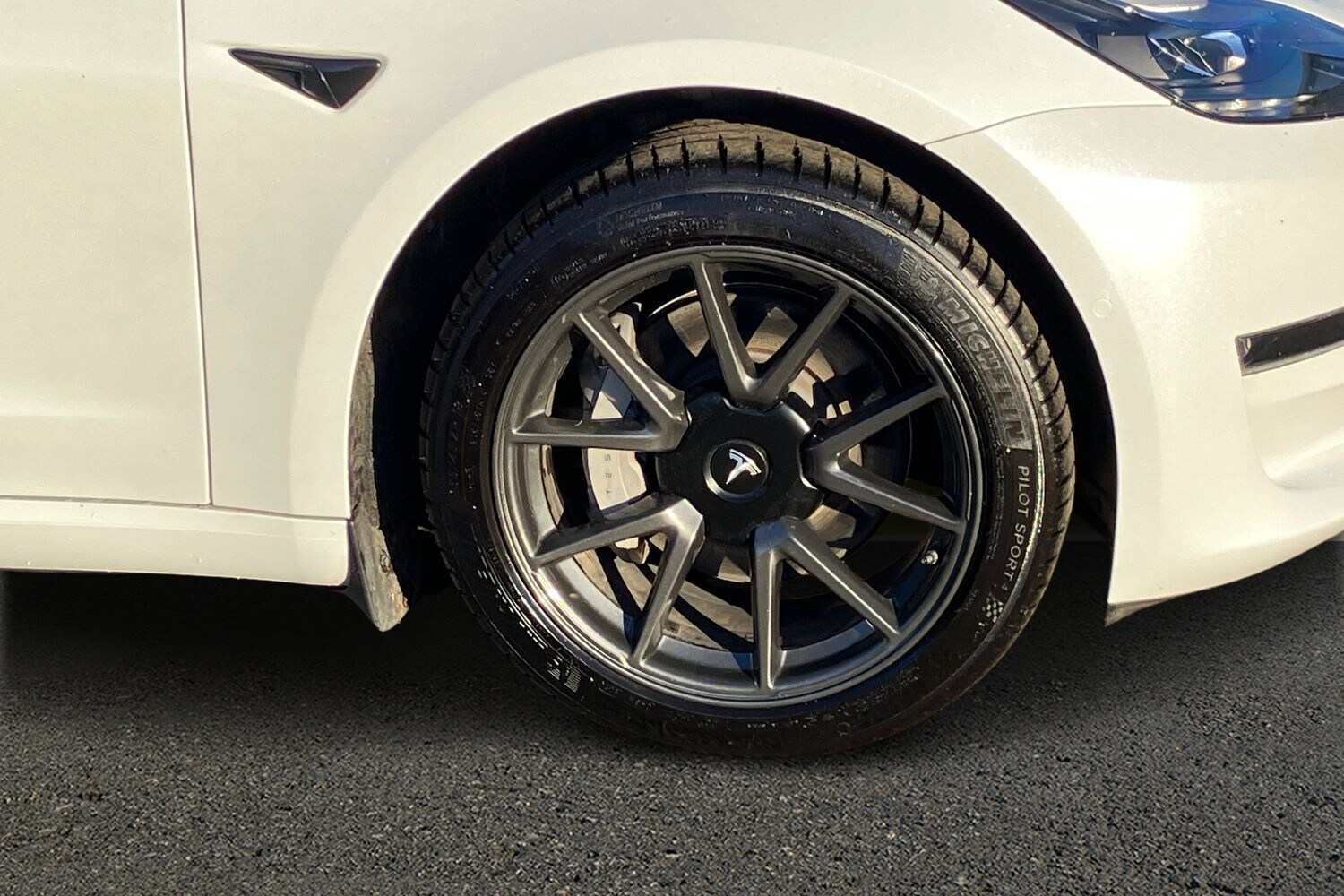 Used Tesla Model 3 2021 for sale - 76515995: Photo 17