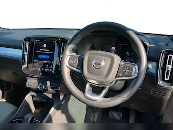 Used Volvo XC40 2022 for sale - 78558293: Photo
