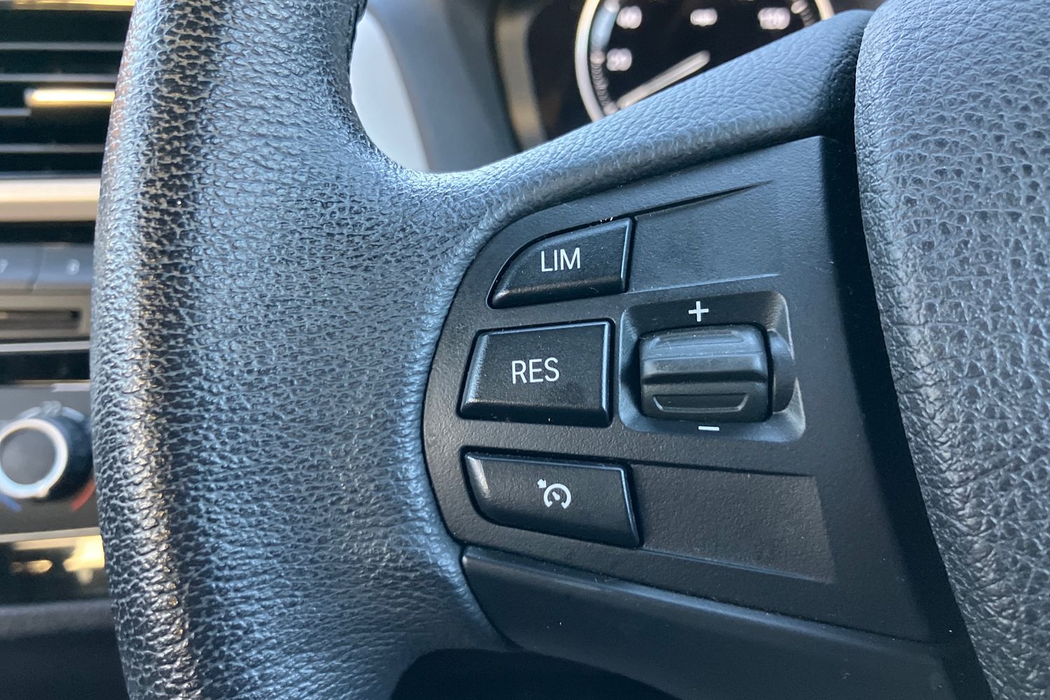 Used BMW 1 Series 2018 for sale - 76654438: Photo 18