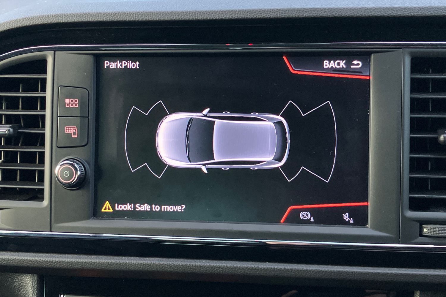 Used SEAT Leon 2019 for sale - 76739472: Photo 11