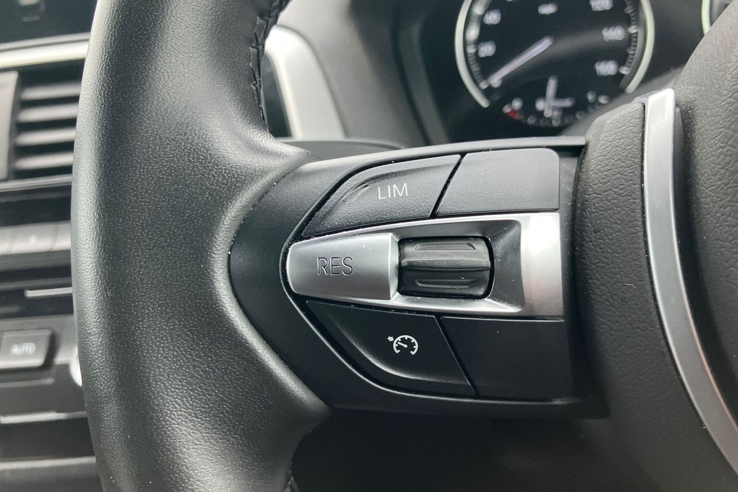 Used BMW 1 Series 2019 for sale - 76774534: Photo 15