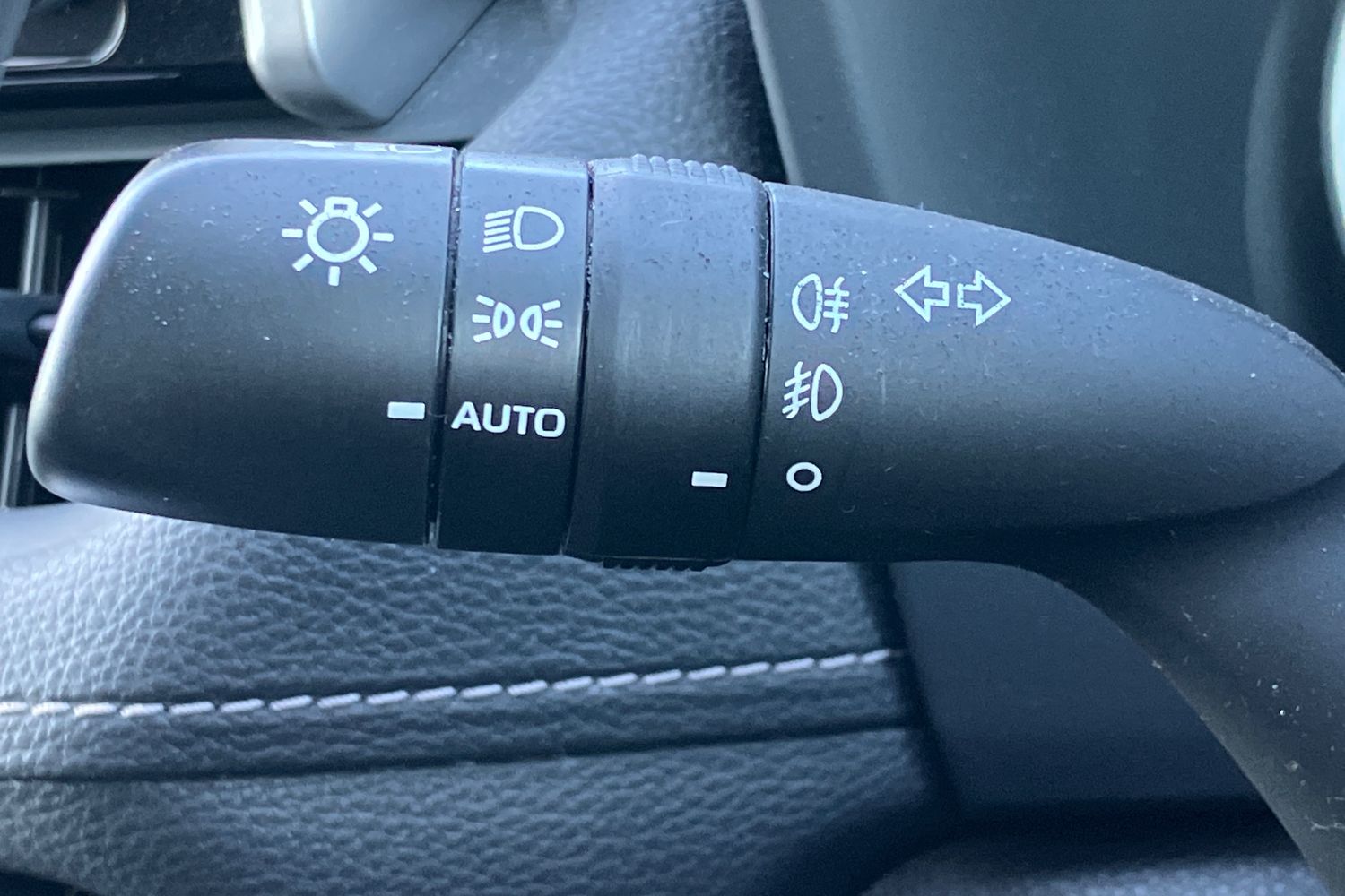 Used Toyota RAV4 2019 for sale - 77527654: Photo 16