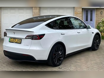 Used Tesla Model Y 2023 for sale - 79599817: Photo