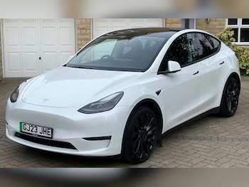 Used Tesla Model Y 2023 for sale - 79599817: Photo