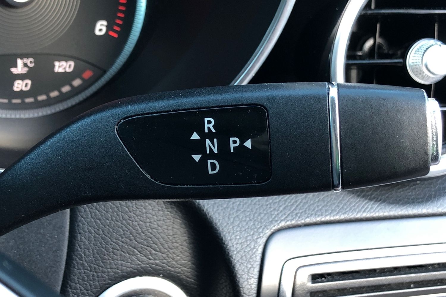 Used Mercedes-Benz C Class 2016 for sale - 77294635: Photo 5