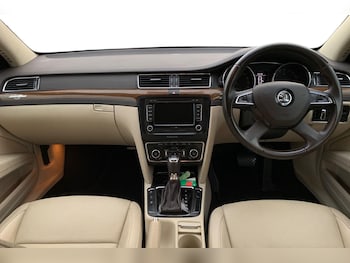 Used Skoda Superb 2014 for sale - 76961552: Photo