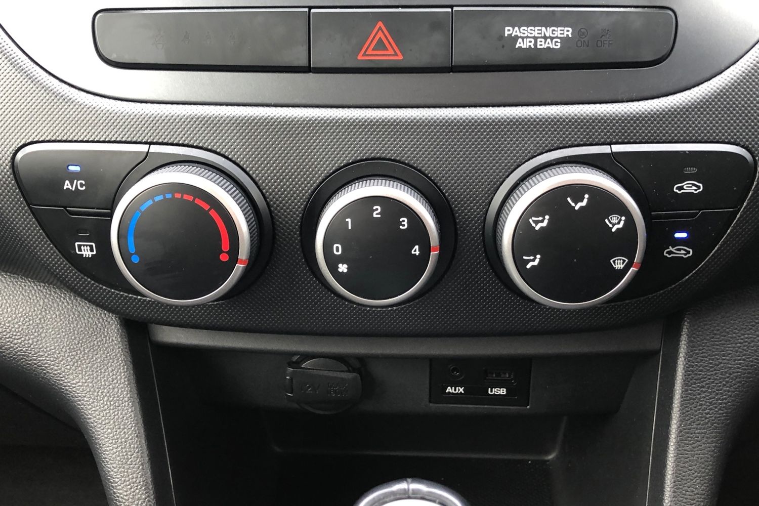 Used Hyundai i10 2019 for sale - 77527780: Photo 10