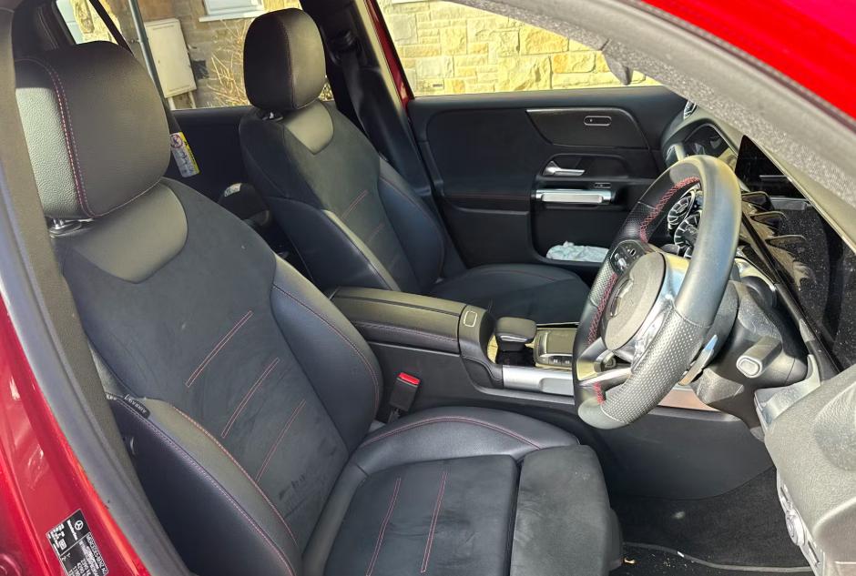 Used Mercedes-Benz GLB 2023 for sale - 77774062: Photo 4