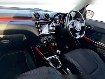 Used Suzuki Swift 2021 for sale - 77006870: Photo