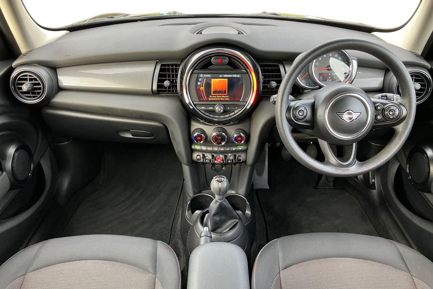 Used MINI Hatch 2020 for sale - 76148863: Photo 3