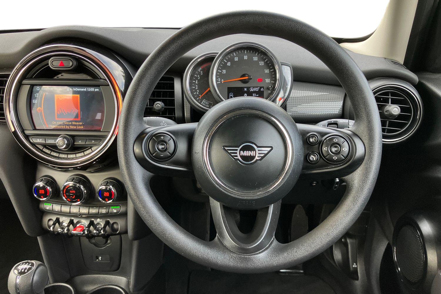 Used MINI Hatch 2020 for sale - 76148863: Photo 5