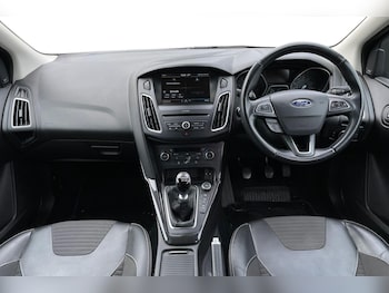 Used Ford Focus 2016 for sale - 79551680: Photo